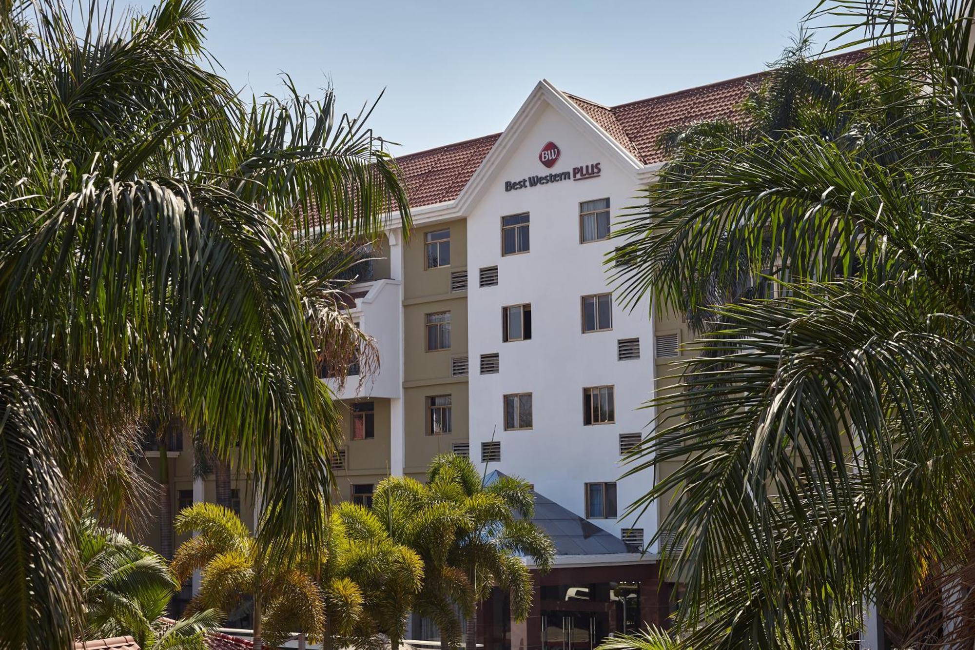 Best Western Plus Paramount Hotel Λουσάκα Εξωτερικό φωτογραφία